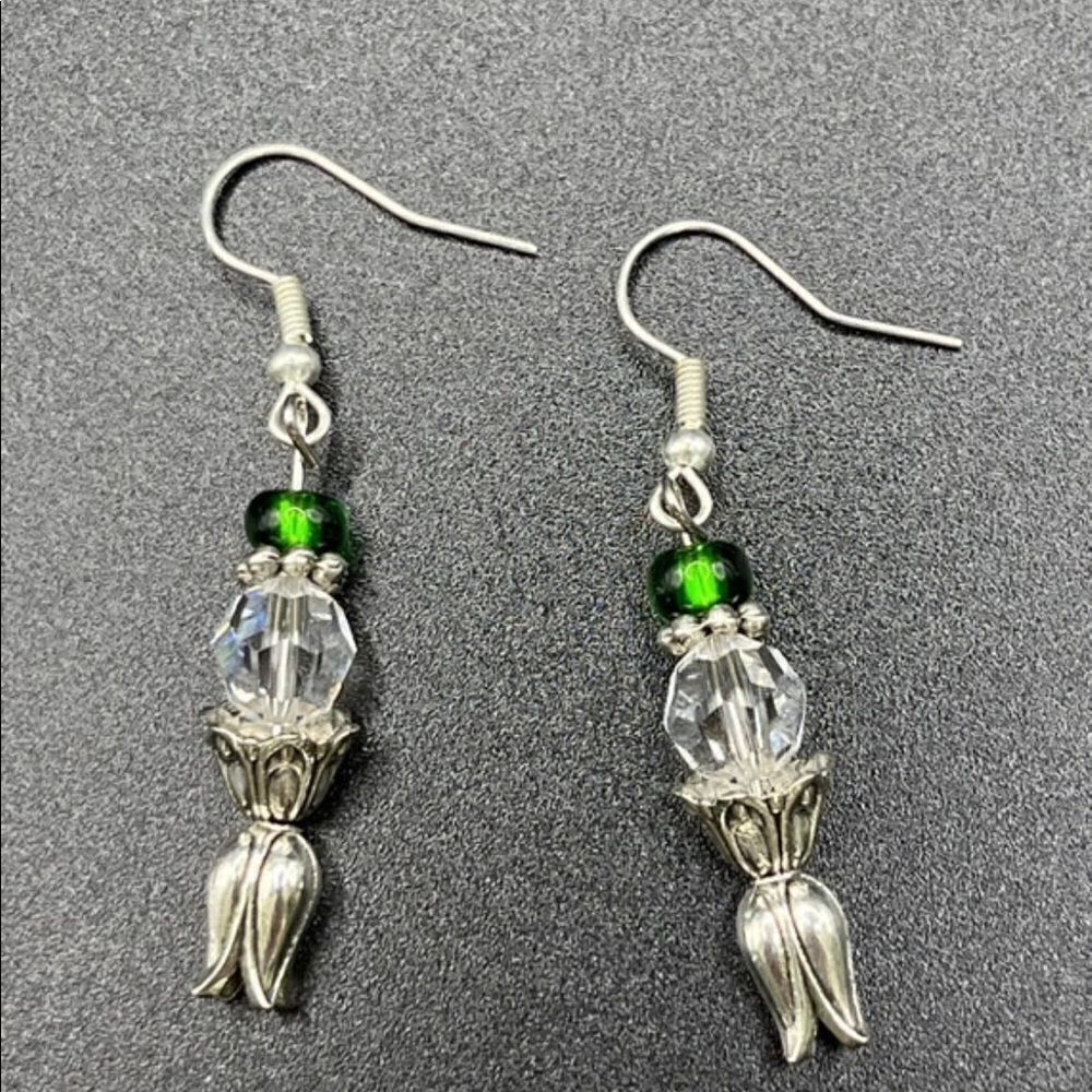 NWOT-Silver-tone TulipInspired Fishhook Earrings w/ Clear Swarovski & Green Bead